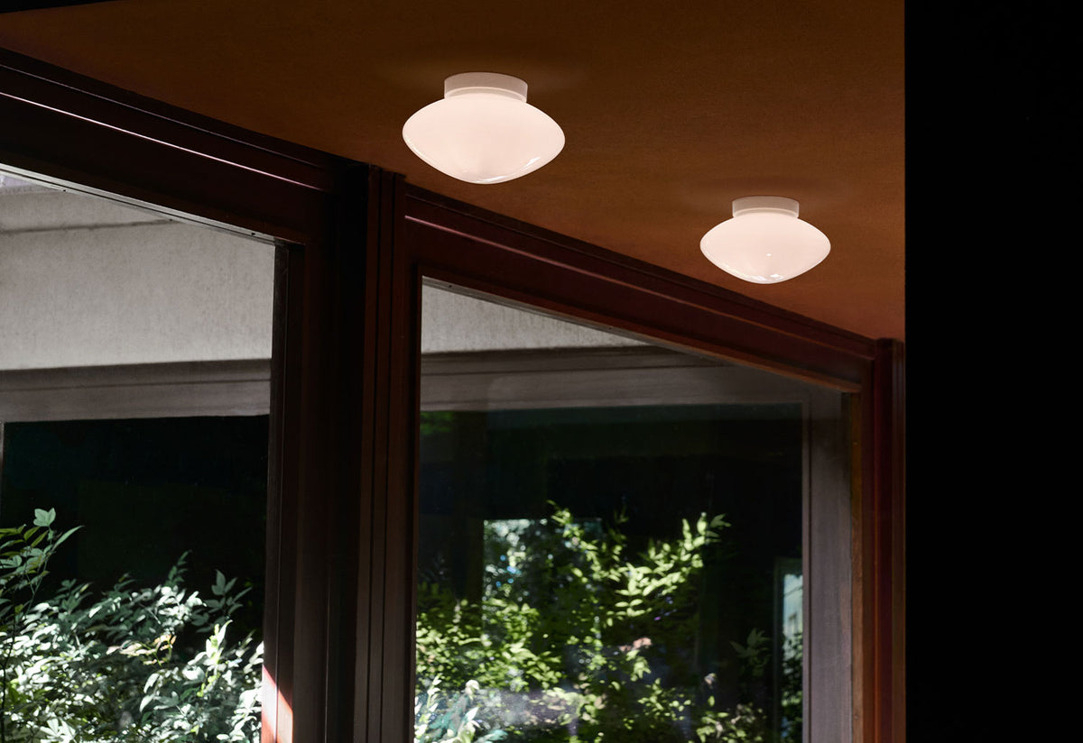 Mist Wall/Ceiling Light, All the way to paris, Andtradition