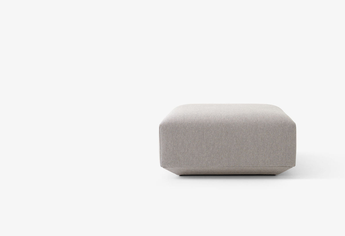 Develius Pouf, Edward van vliet, Andtradition