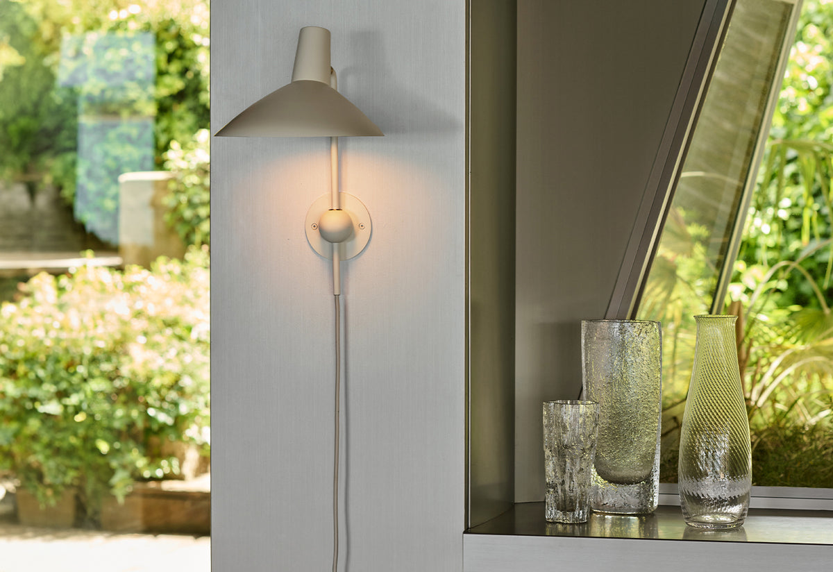 Tripod Wall Light | HM12, Hvidt and molgaard, Andtradition
