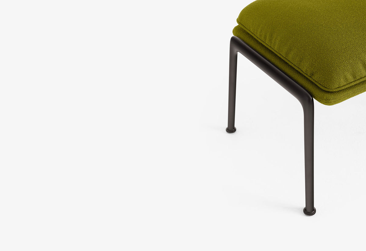 Muno Footstool, Luca nichetto, Andtradition