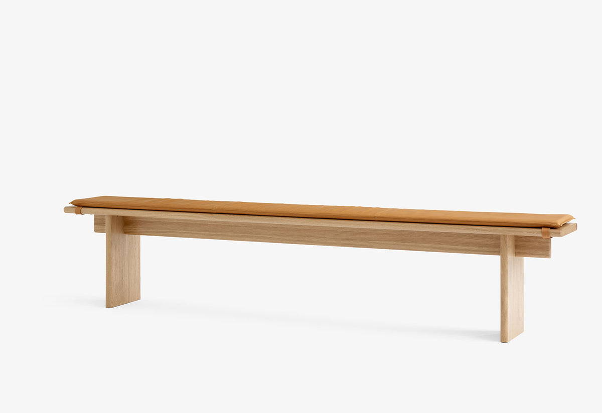 Ita Bench, Oeo studio, Andtradition