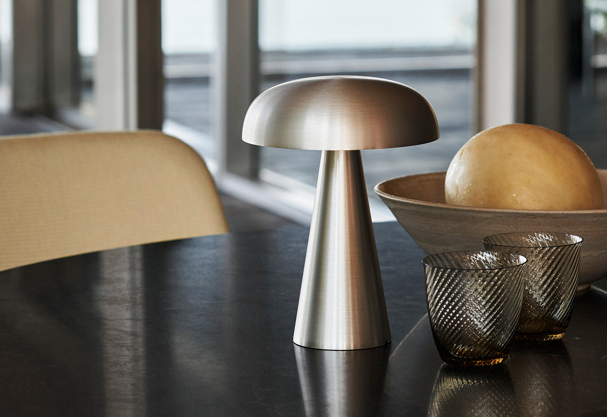 Como Portable Light, Space copenhagen, Andtradition