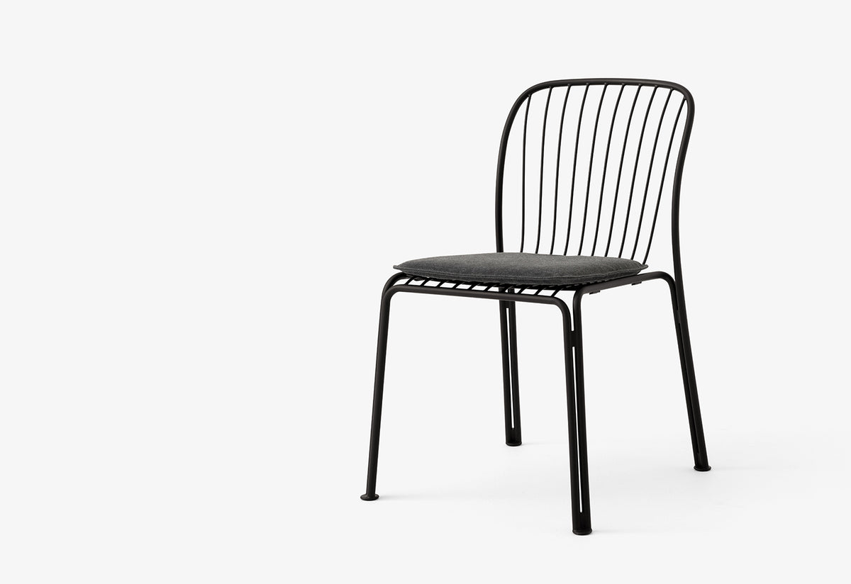 Thorvald Side Chair, Space copenhagen, Andtradition