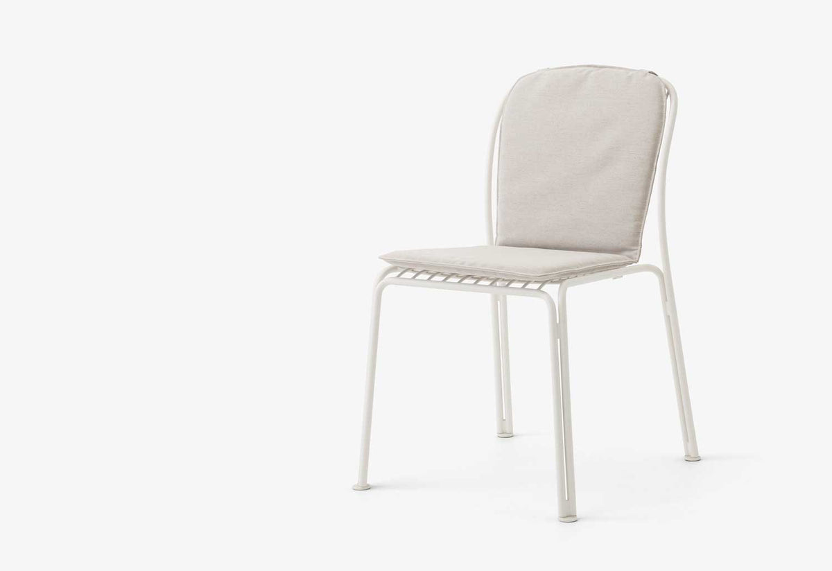 Thorvald Side Chair, Space copenhagen, Andtradition