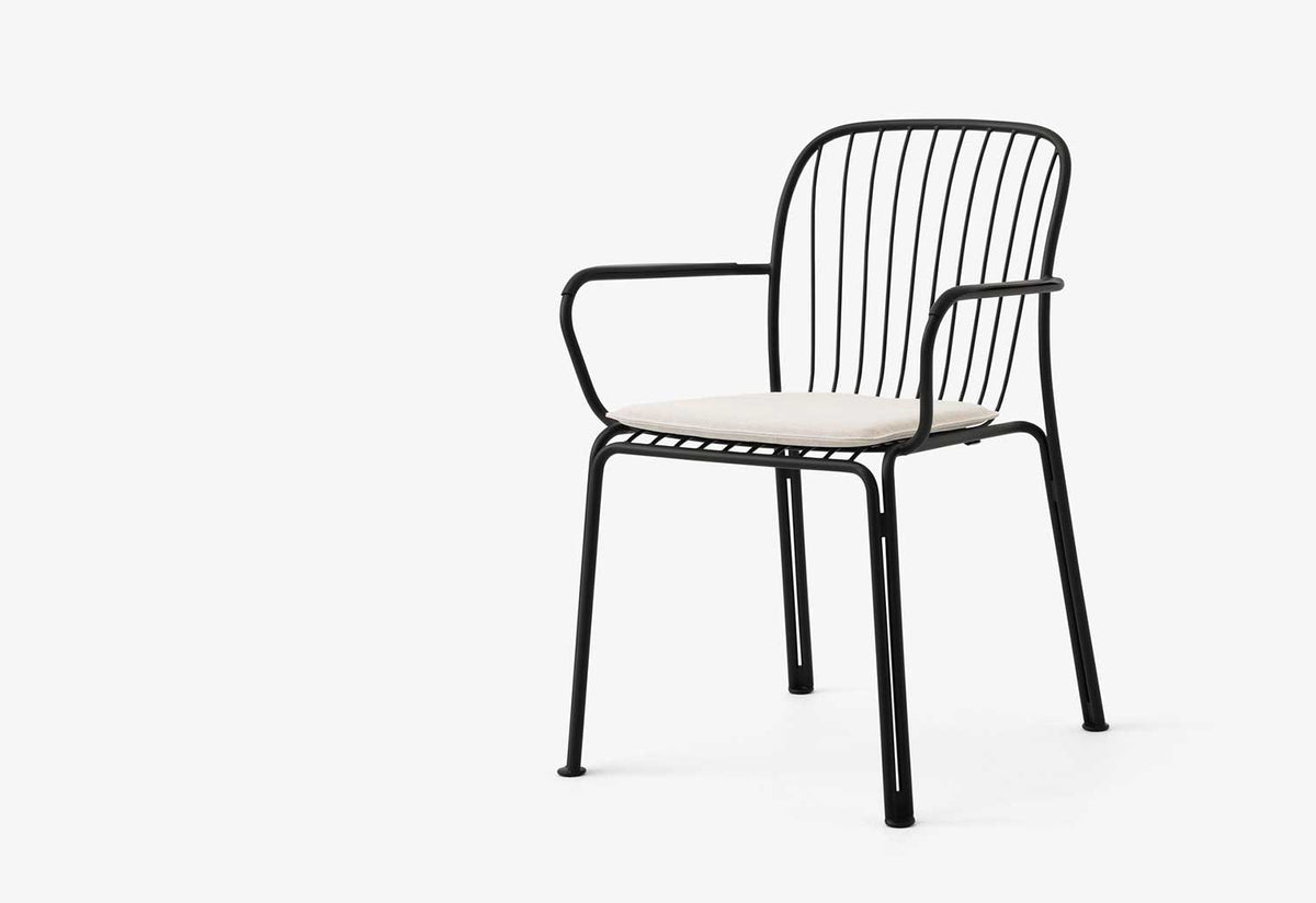 Thorvald Armchair, Space copenhagen, Andtradition