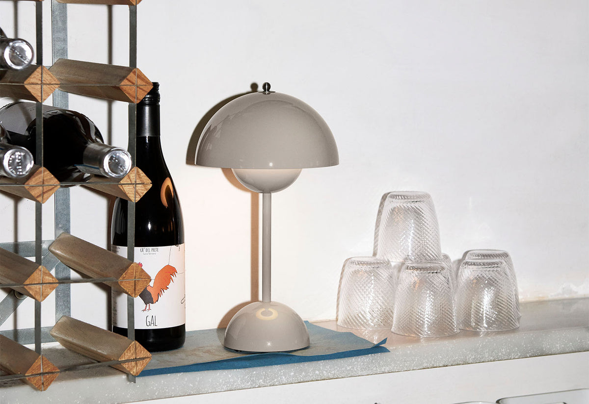 Flowerpot Portable Lamp | VP9, Verner panton, Andtradition