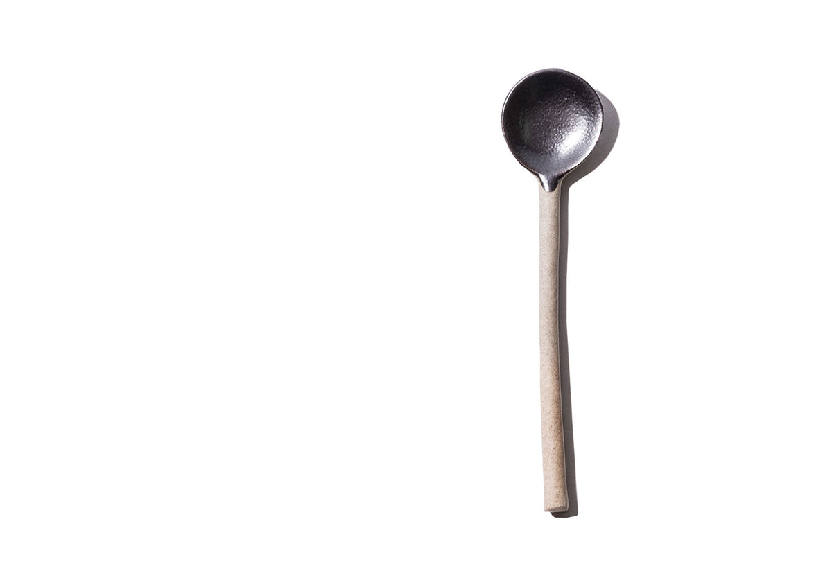 Soil Spoon, Angle