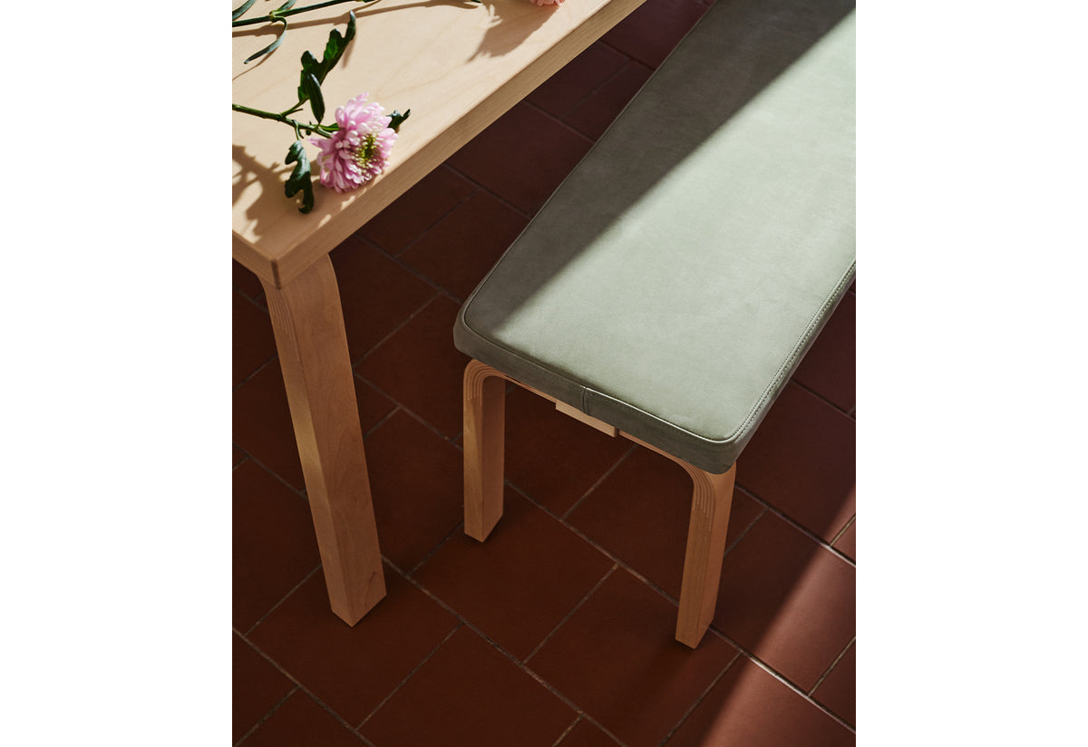 Bench 168B, Alvar aalto, Artek
