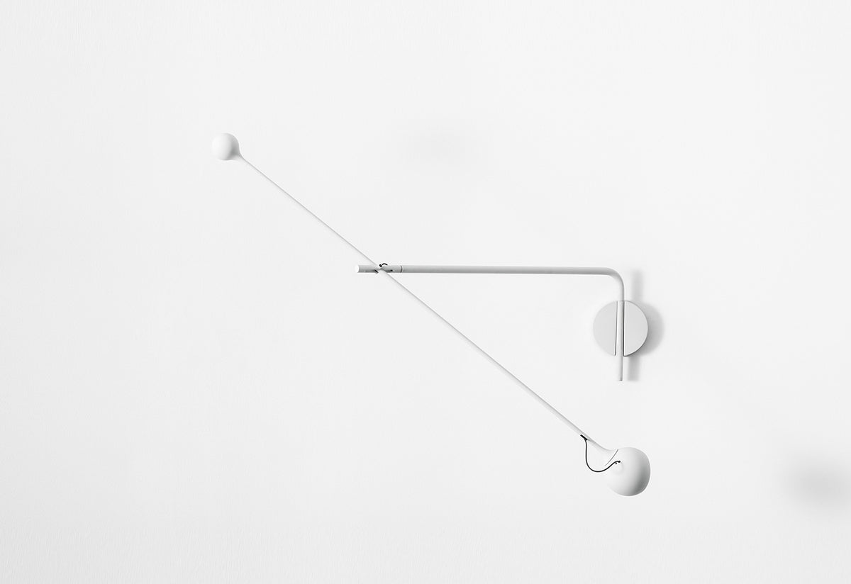 Ixa Wall L, Foster and partners, Artemide
