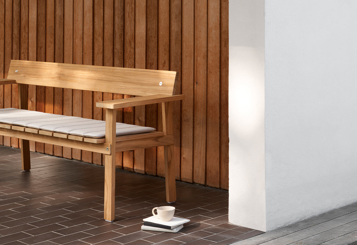 GL101 Timbur Outdoor Bench, Carl hansen and son