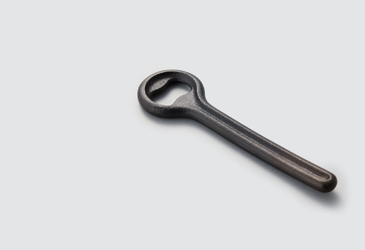 Mage Bottle Opener, Chushin kobo