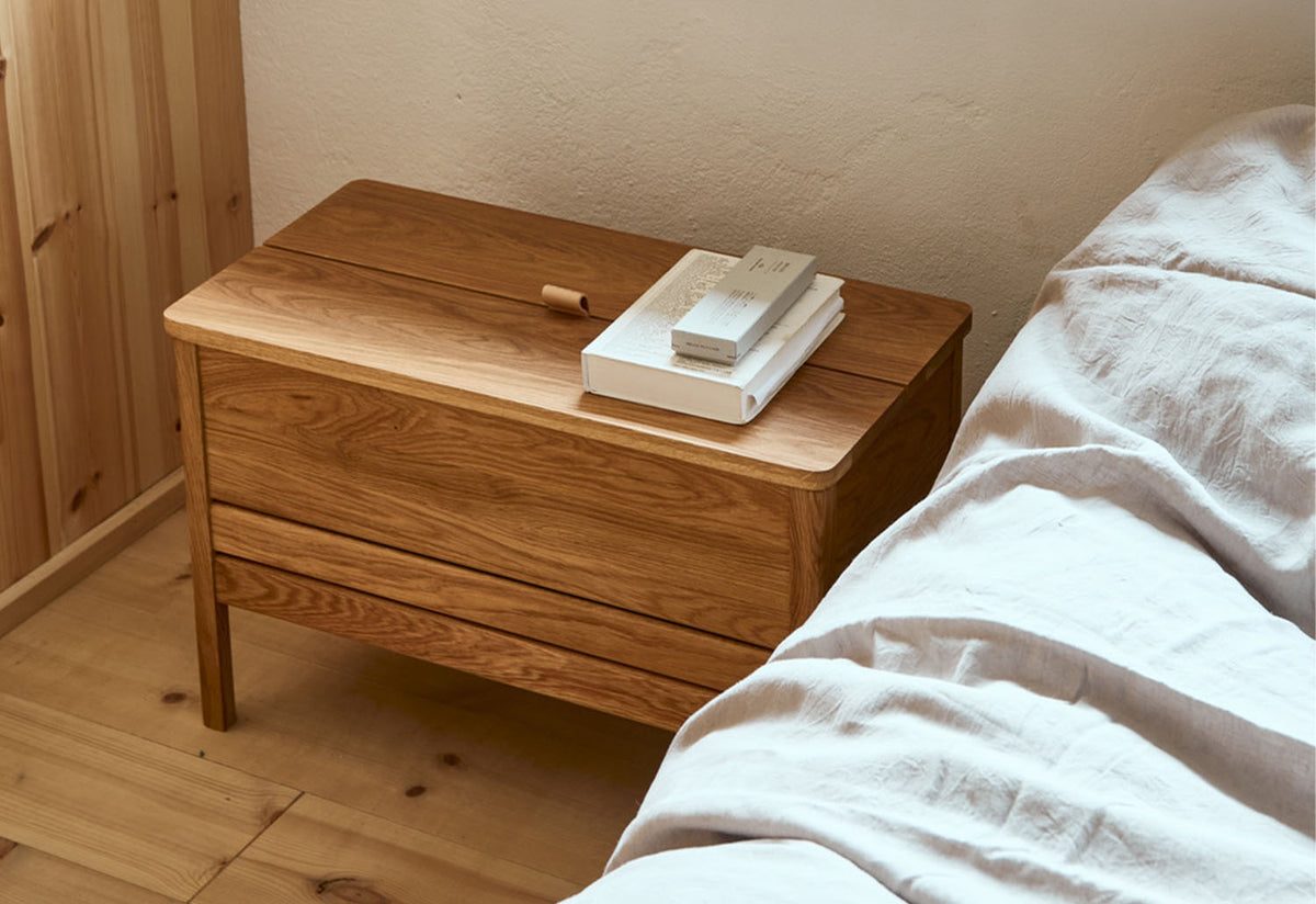 A Line Storage Bench 68, Herman studio, Form and refine