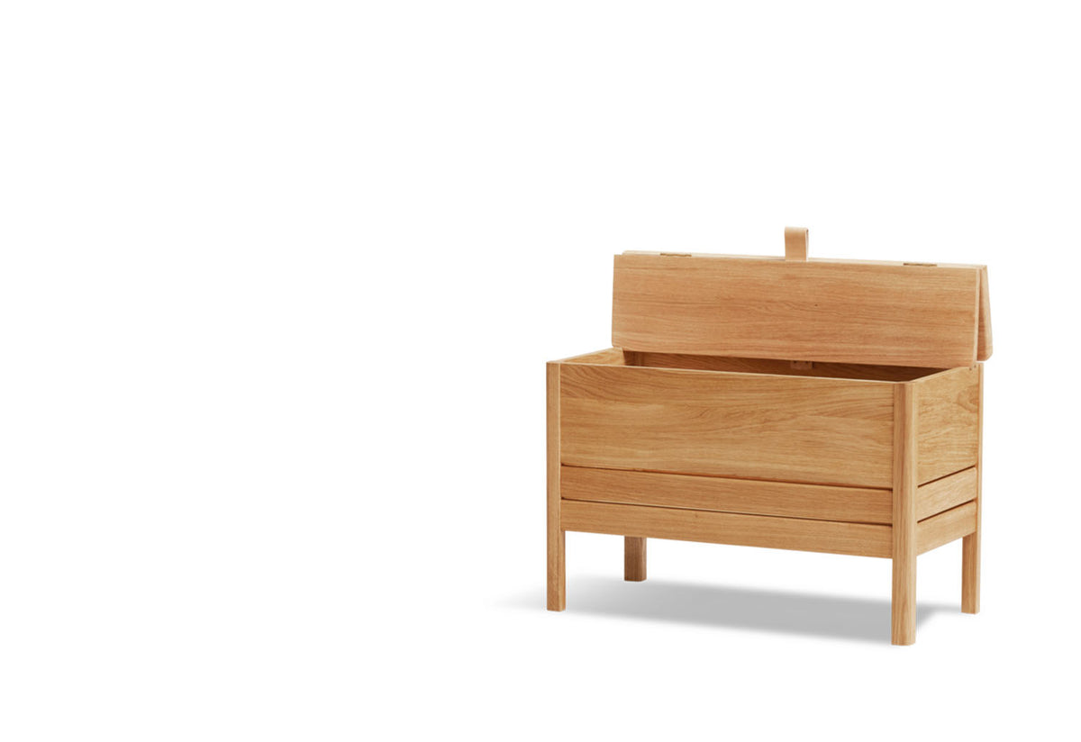 A Line Storage Bench 68, Herman studio, Form and refine