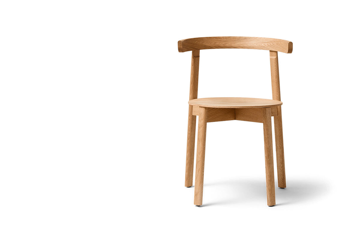 Lunar Chair, Herman studio, Form and refine