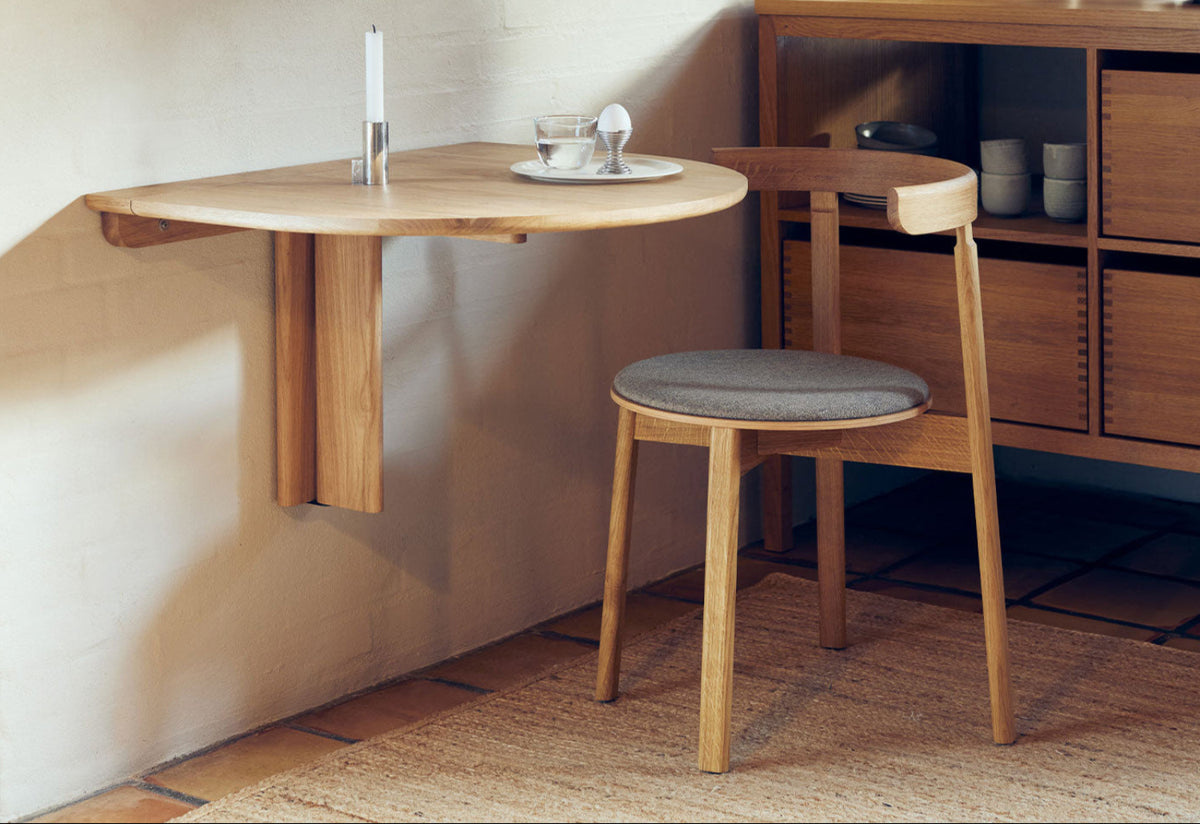 Lunar Chair, Herman studio, Form and refine