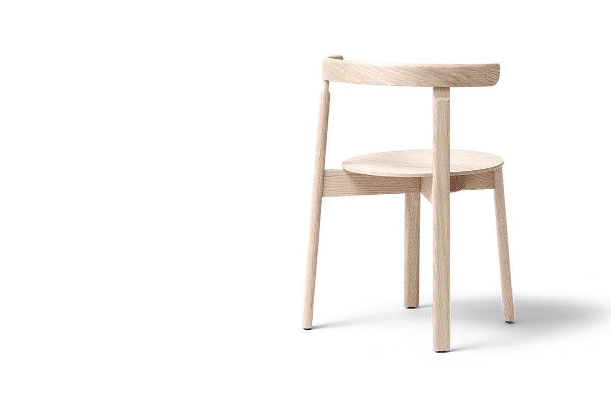 Lunar Chair, Herman studio, Form and refine
