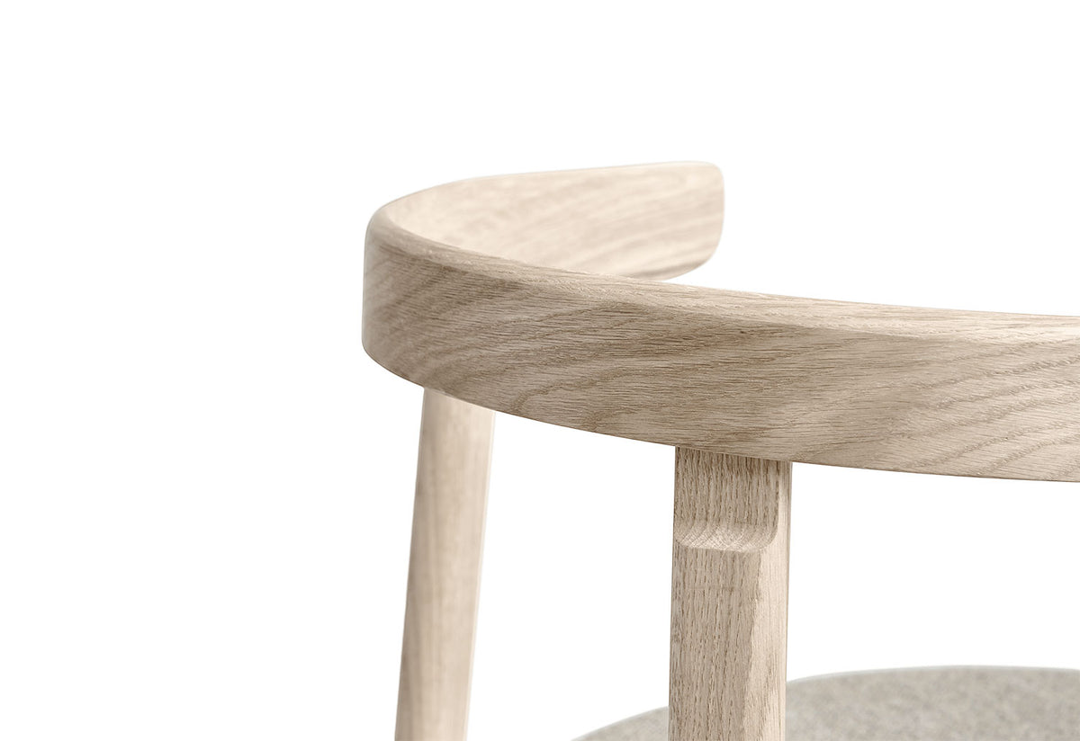 Lunar Chair, Herman studio, Form and refine