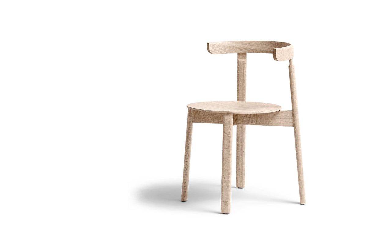 Lunar Chair, Herman studio, Form and refine