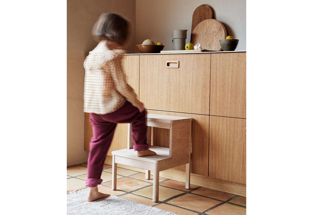 A Line Stepstool, Herman studio, Form and refine