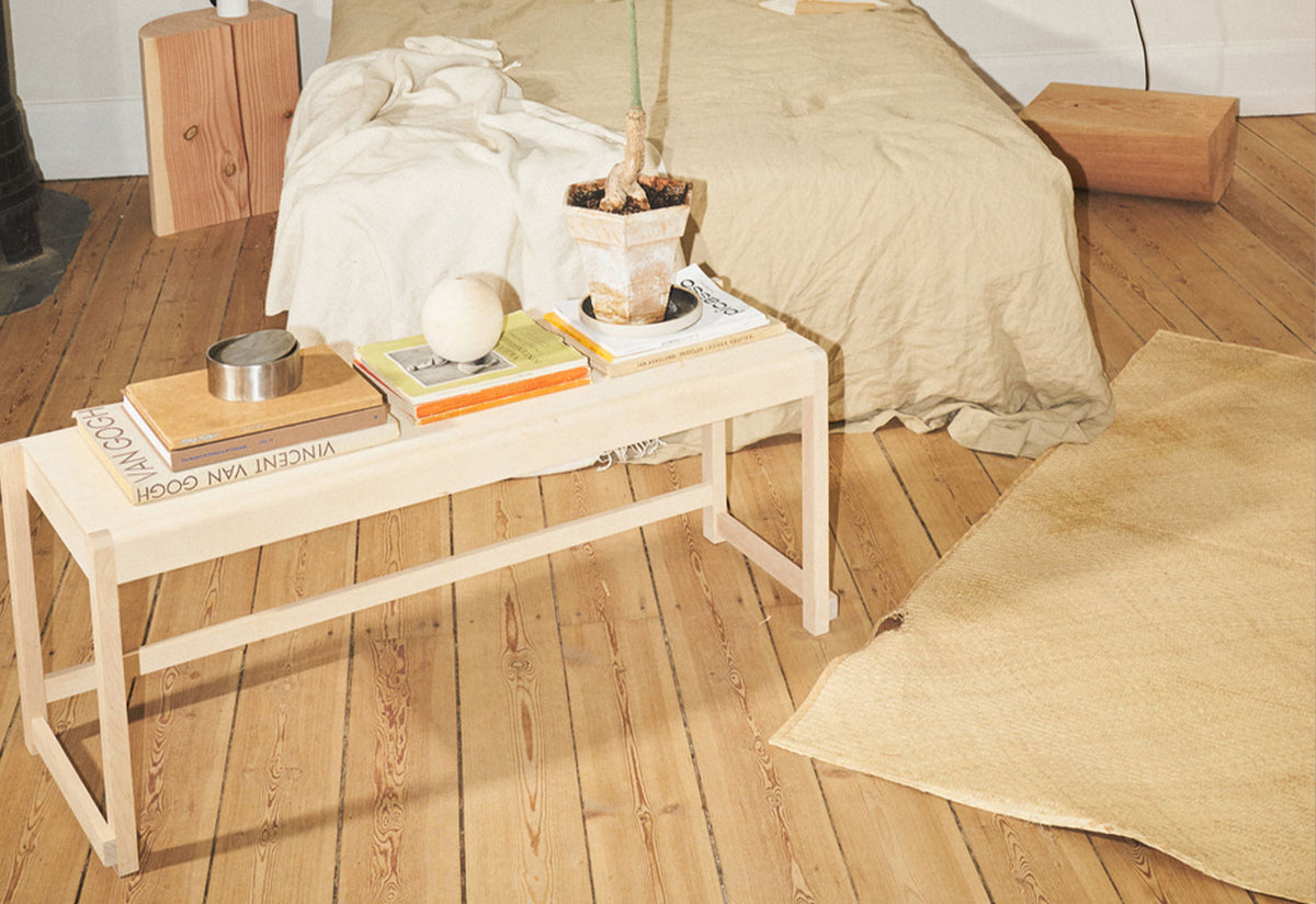 Bench 01, Frama