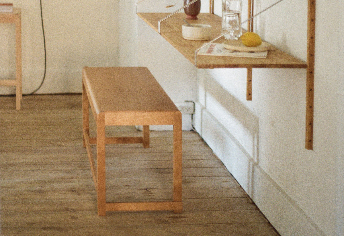Bench 01, Frama