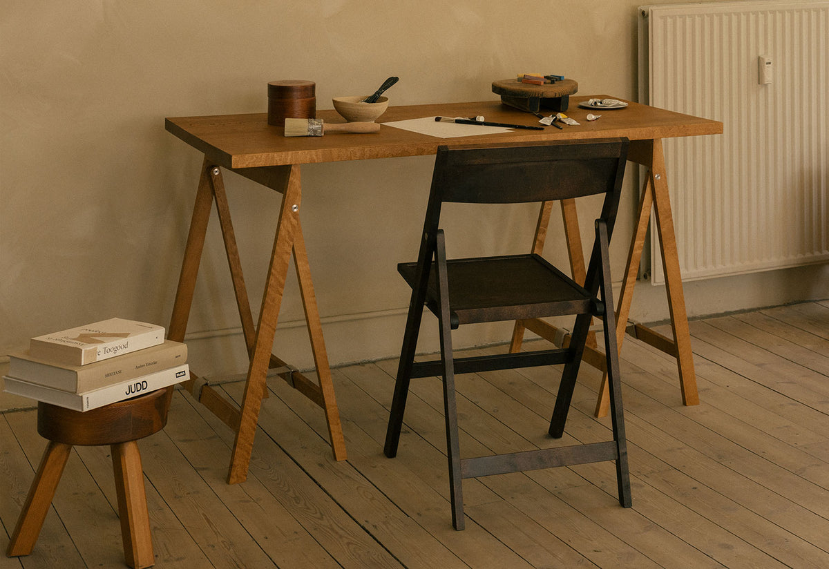 Folding Flat Chair, Frama