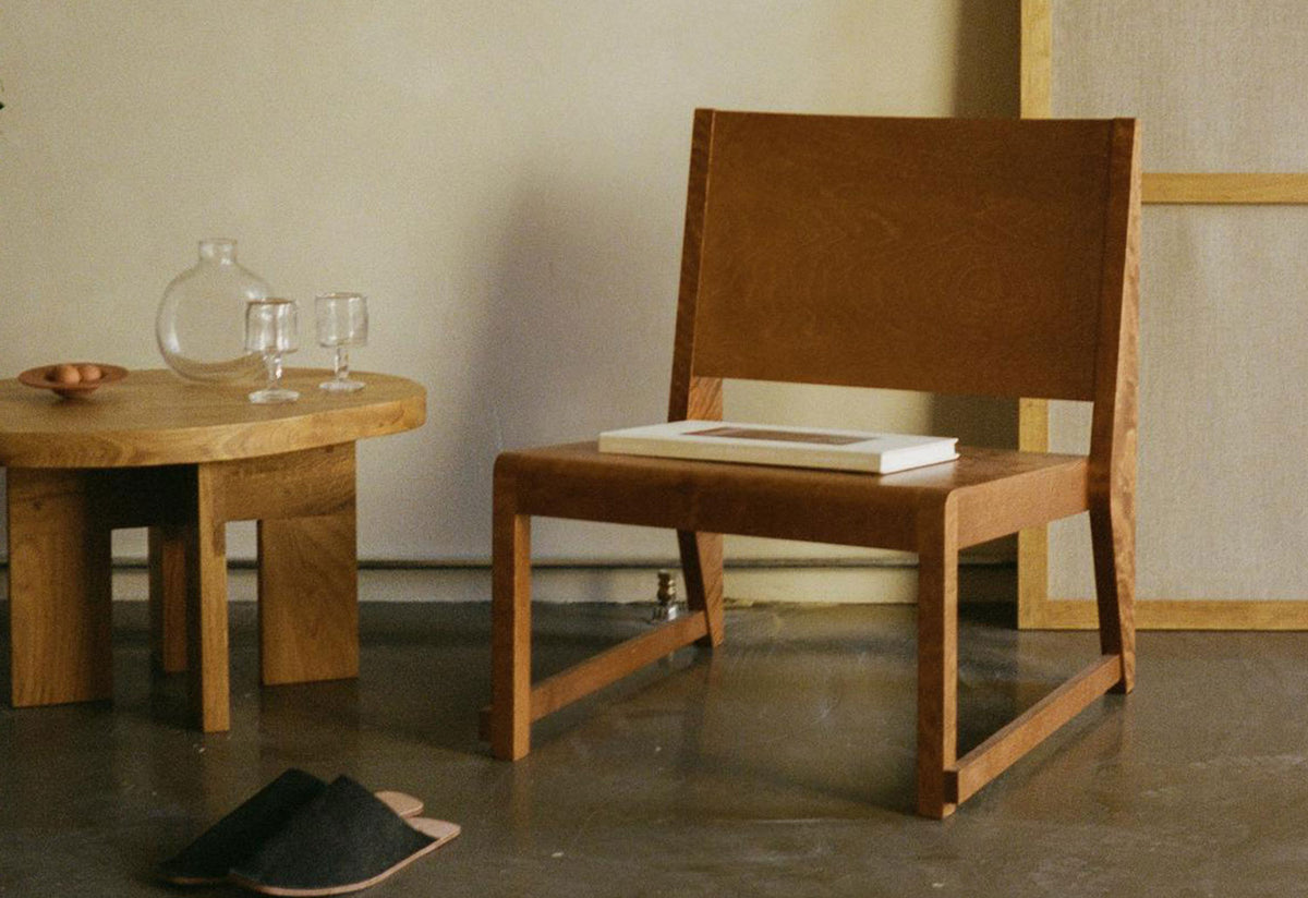 Easy Chair 01, Frama