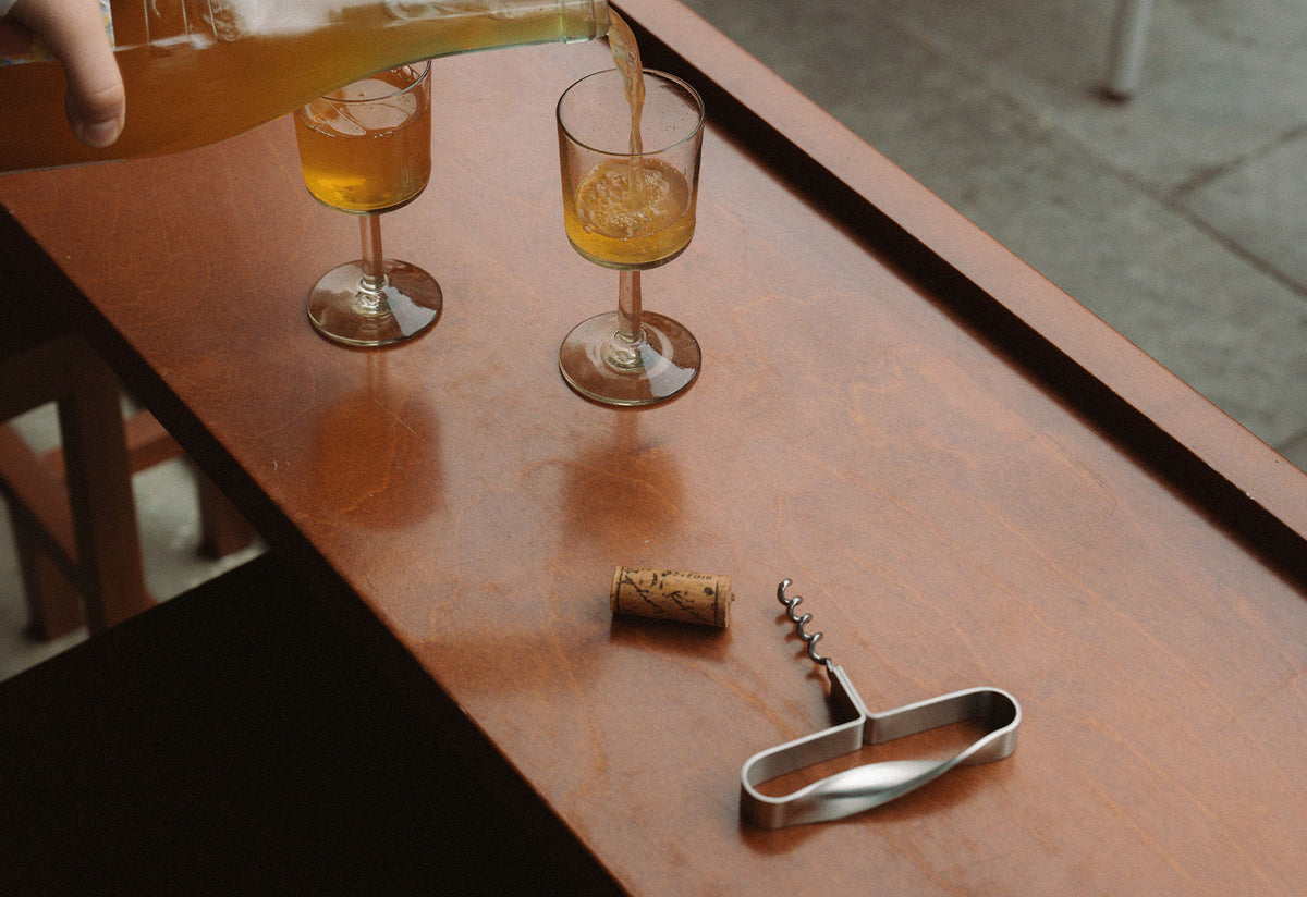 Ground Corkscrew, Michael antrobus, Frama