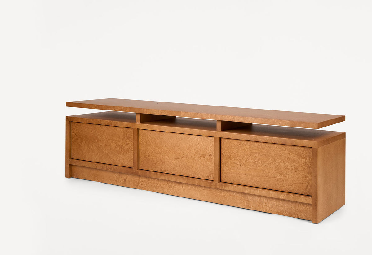 Ratio Console, Ilo studio, Frama