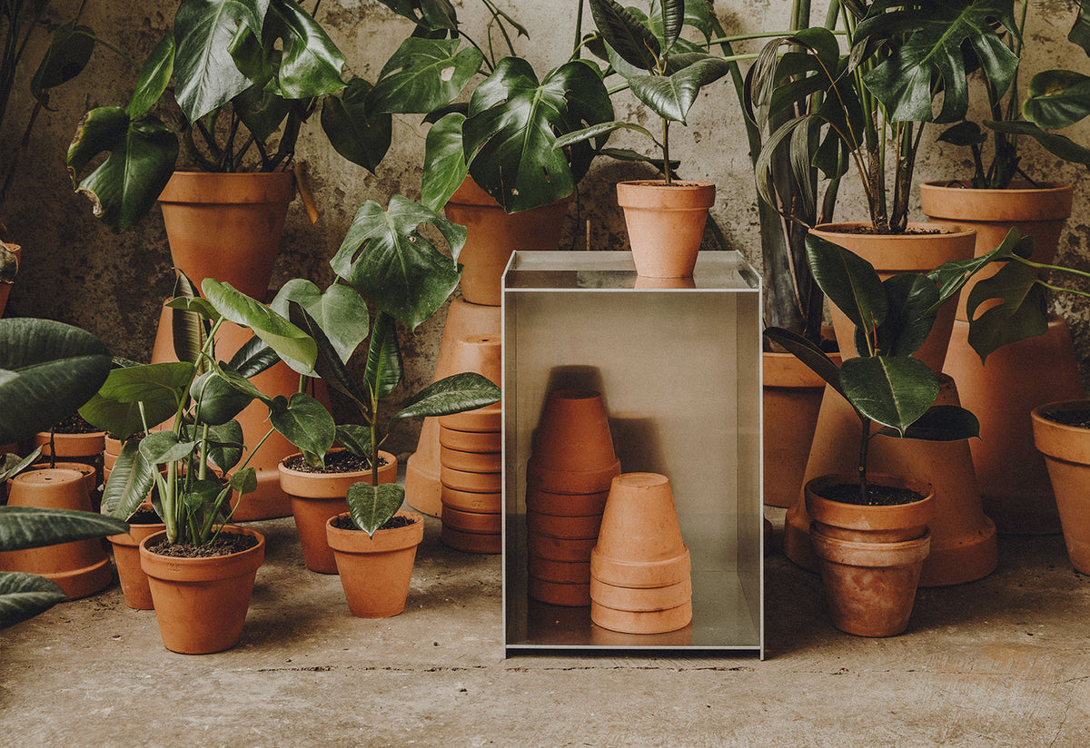 Rivet Box Table, Jonas trampedach, Frama