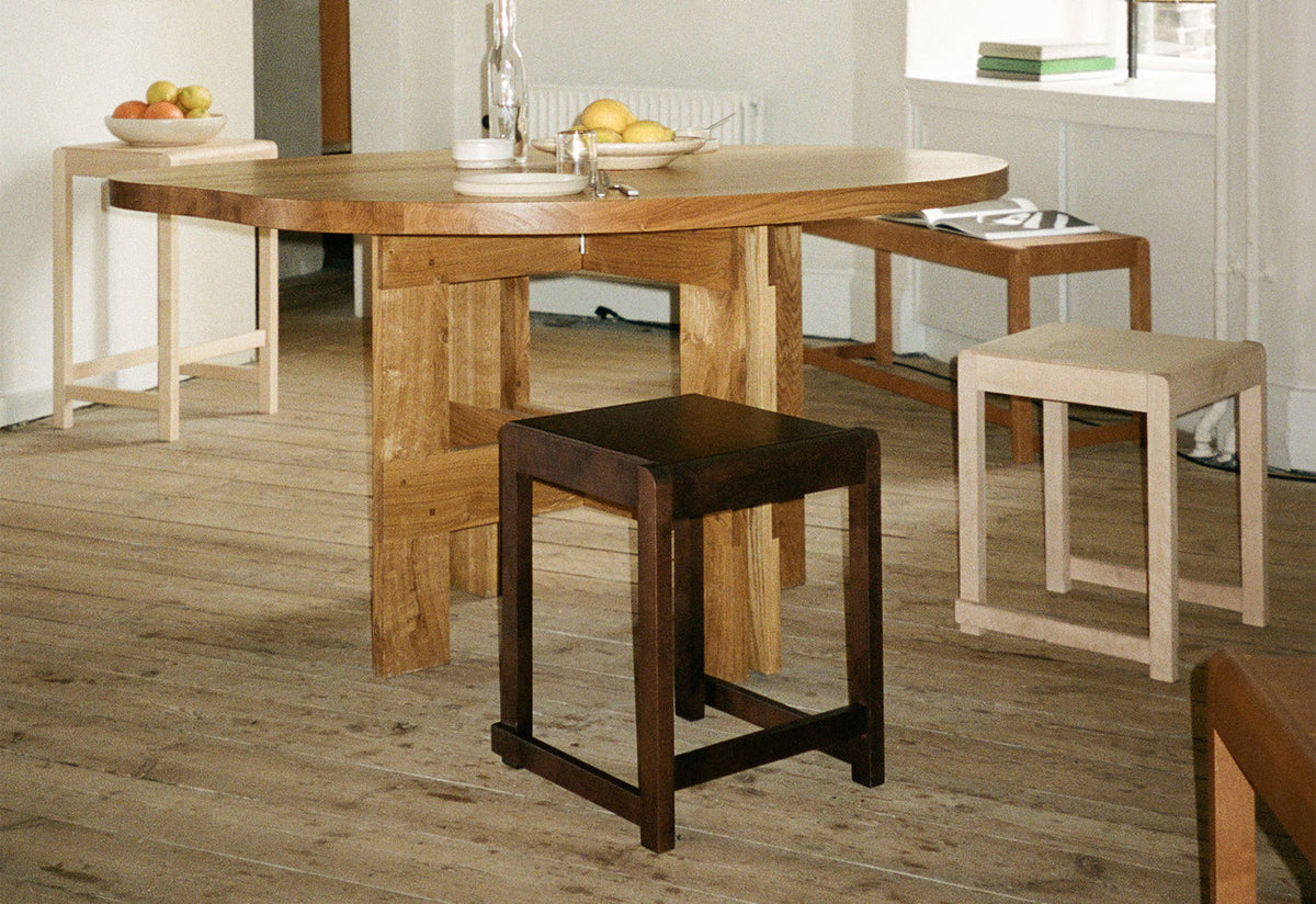 Low Stool 01, Frama