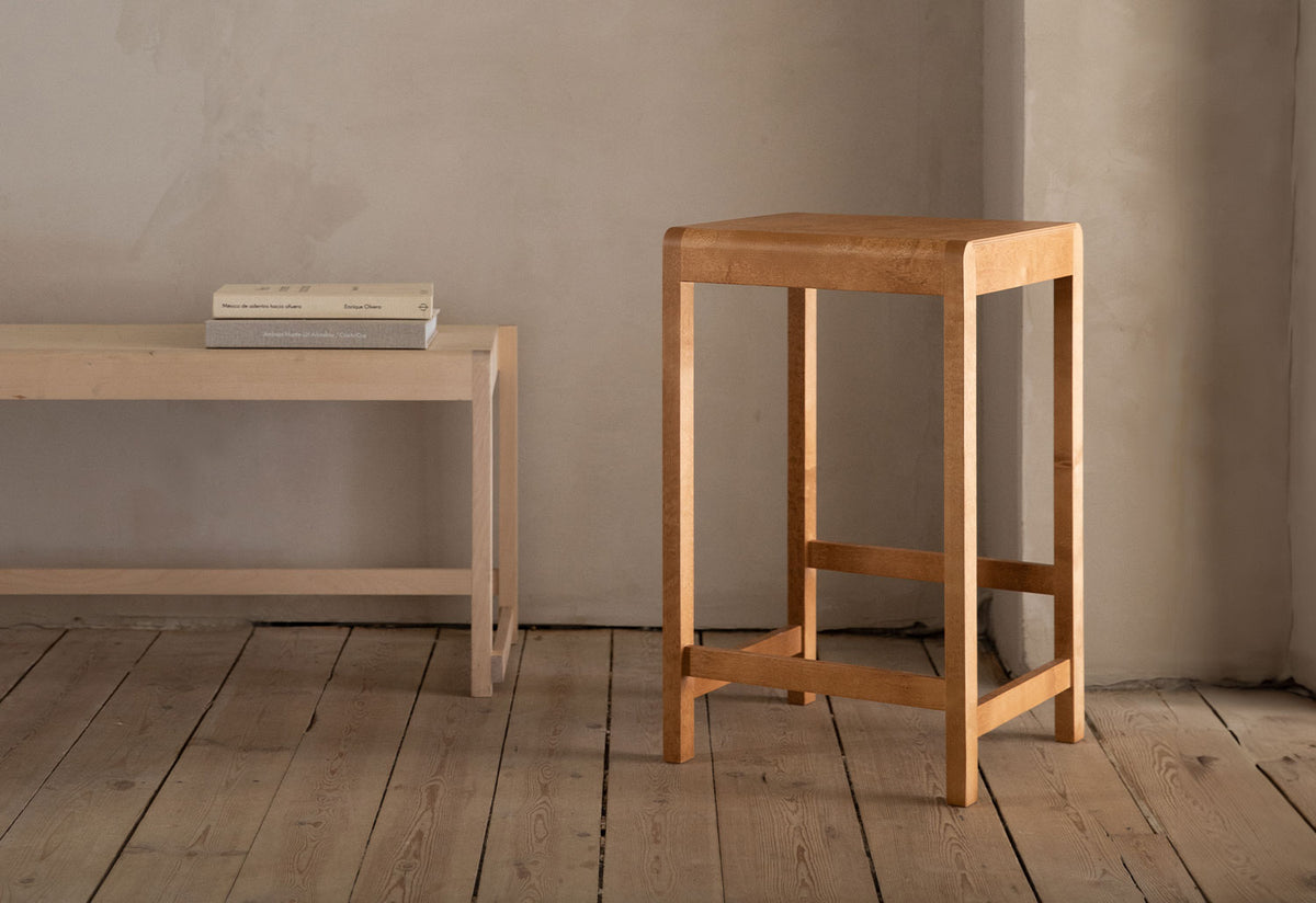 Stool 01, Frama