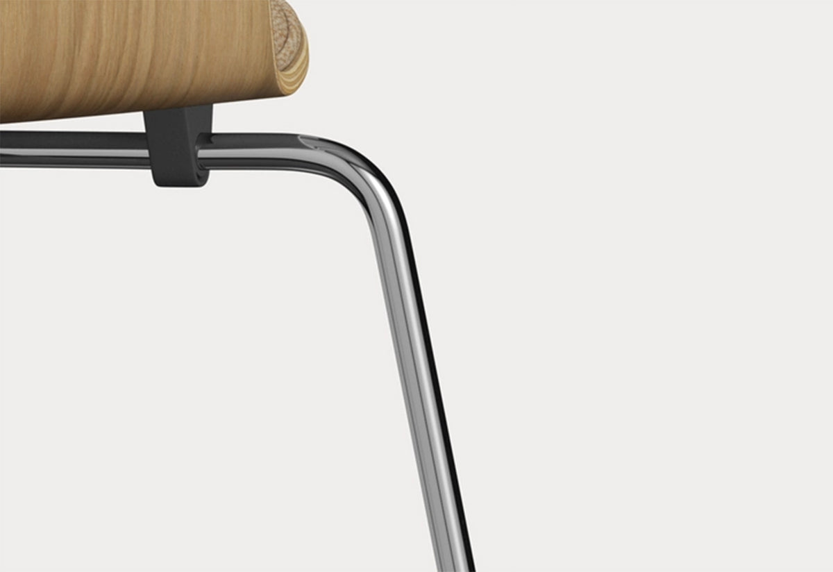 Ant Chair | 3 Legs | Front Upholstered, Arne jacobsen, Fritz hansen