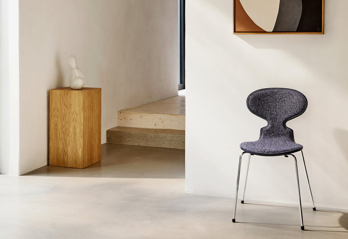 Ant Chair | 4 Legs | Front Upholstered, Arne jacobsen, Fritz hansen