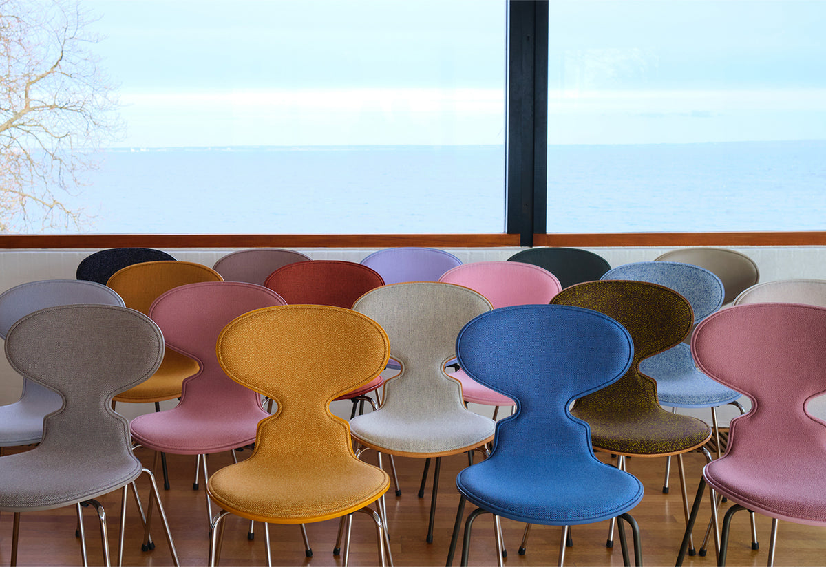 Ant Chair | 4 Legs | Front Upholstered, Arne jacobsen, Fritz hansen