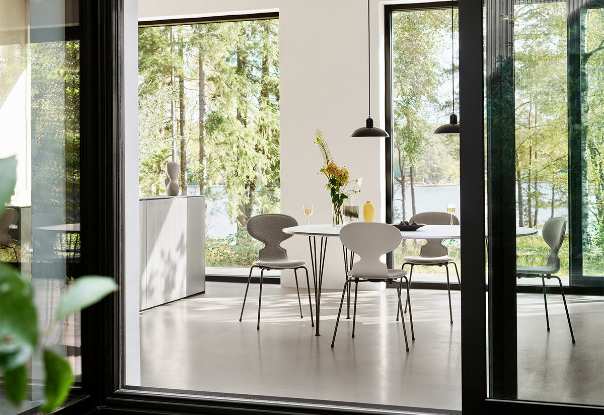 Ant Chair | 4 Legs | Front Upholstered, Arne jacobsen, Fritz hansen