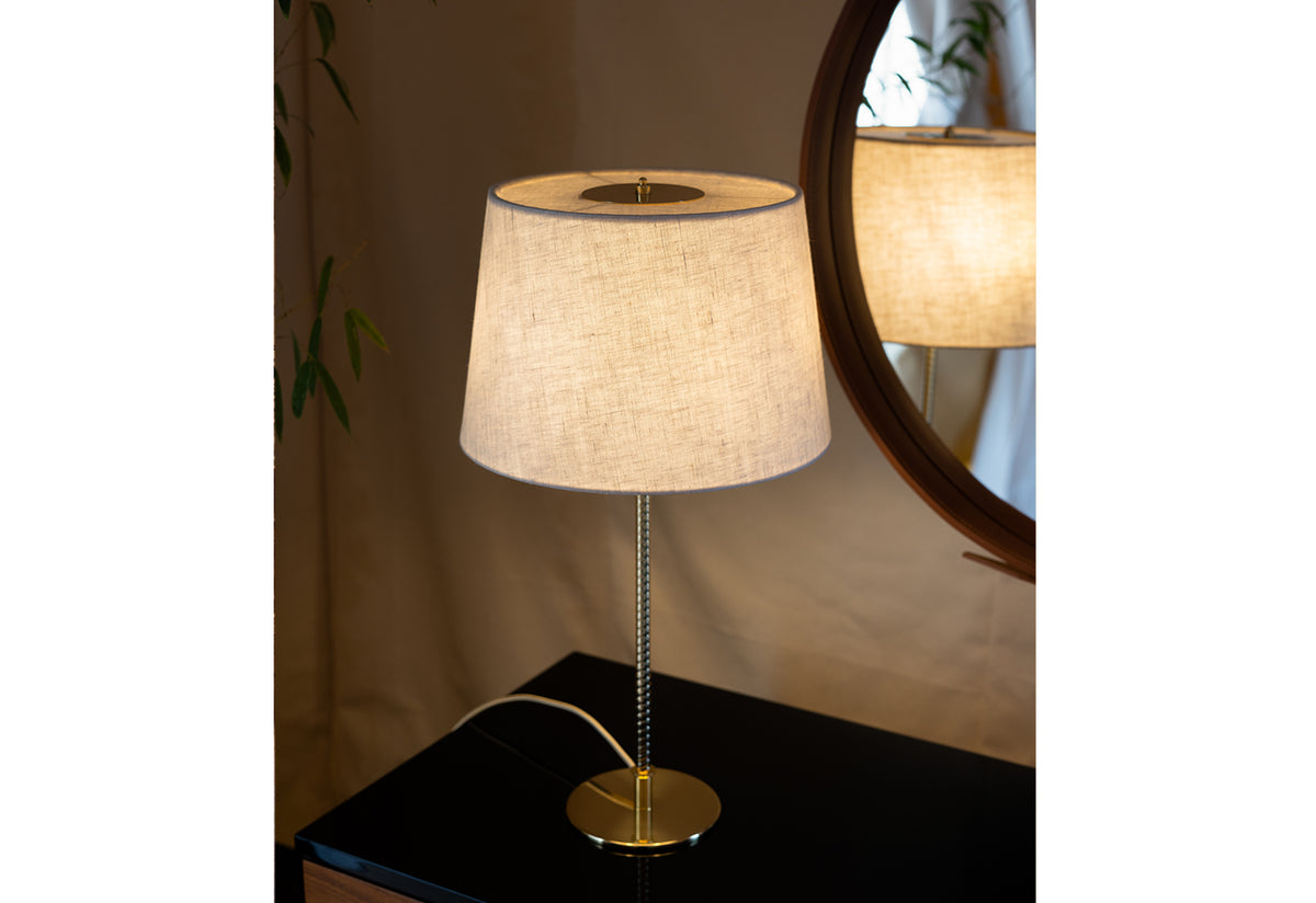 9205 Table Lamp, Paavo tynell, Gubi