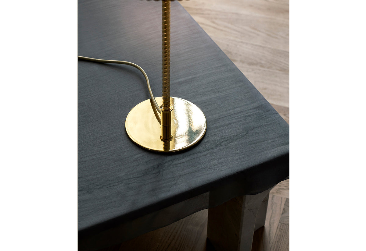 9205 Table Lamp, Paavo tynell, Gubi