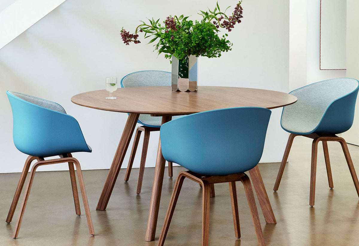 AAC 22 Chair | Upholstered Front, Hee welling, Hay