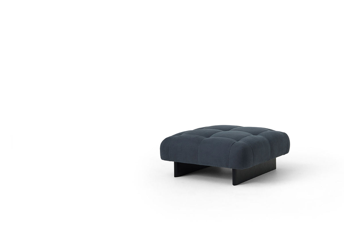 Quilton Lift Ottoman, Doshi levien, Hay