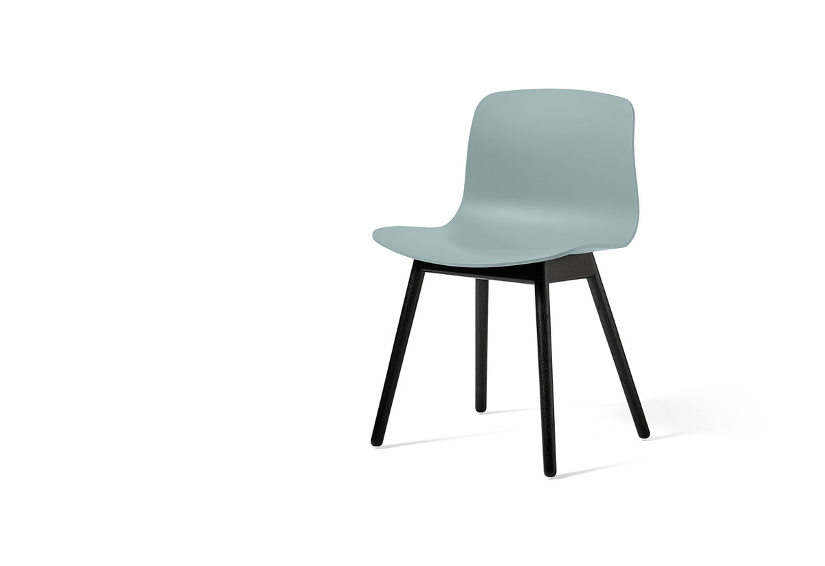 AAC 12 Chair, Hee welling, Hay