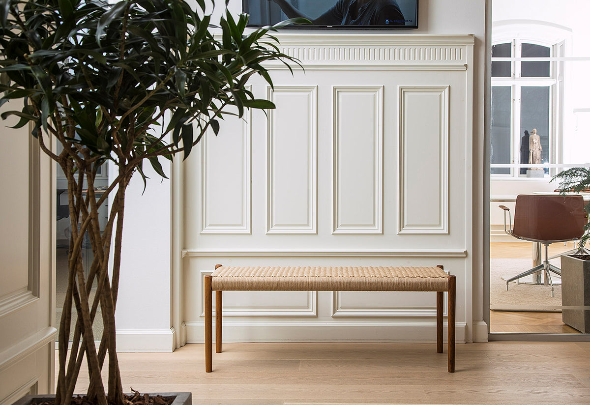 Model 63A Bench, Niels otto møller, J l møllers møbelfabrik