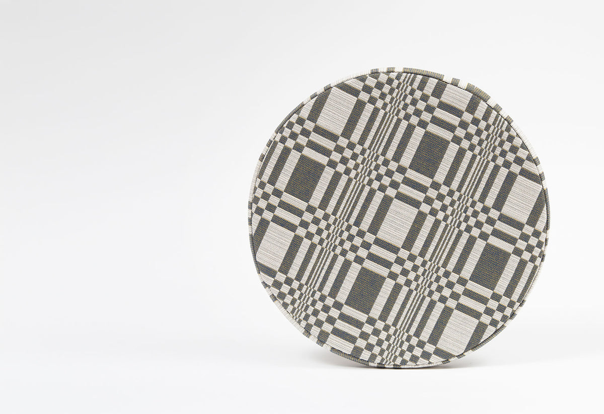Disc Seat Cushion, Johanna gullichsen