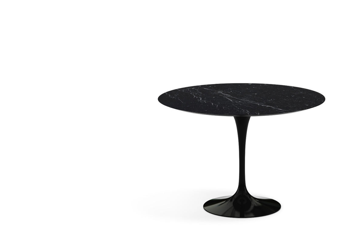 Tulip Dining Table | Round | Black Base, Eero saarinen, Knoll