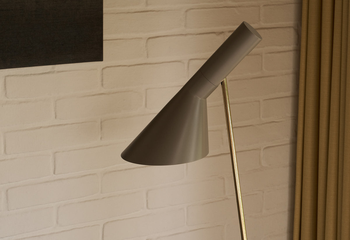 AJ Floor Light, Arne jacobsen, Louis poulsen