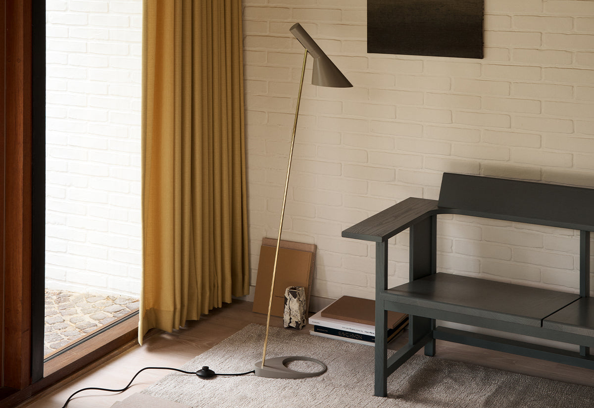 AJ Floor Light, Arne jacobsen, Louis poulsen