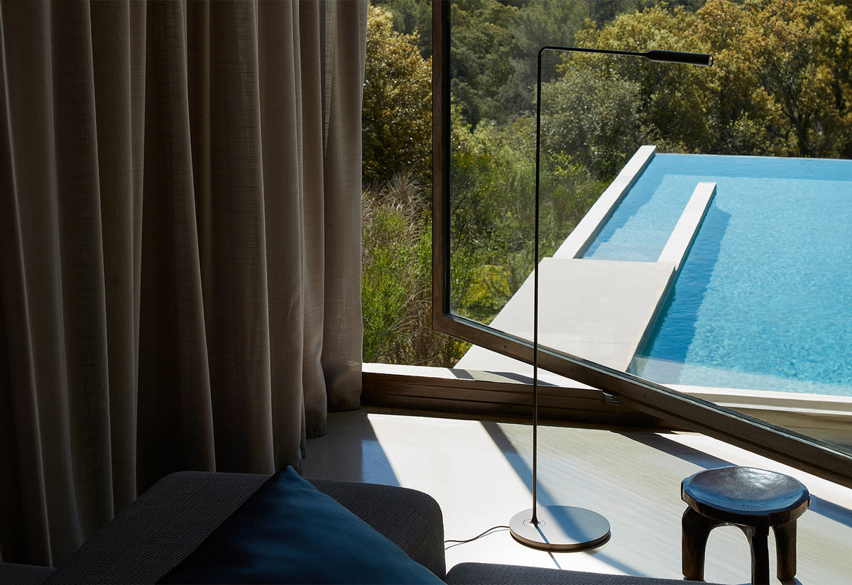 Flo Lounge Lamp, Foster and partners, Lumina italia