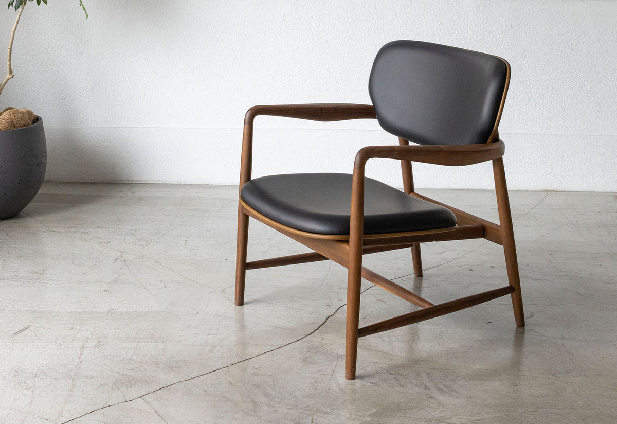Meguro Lounge Chair | Ex-Display