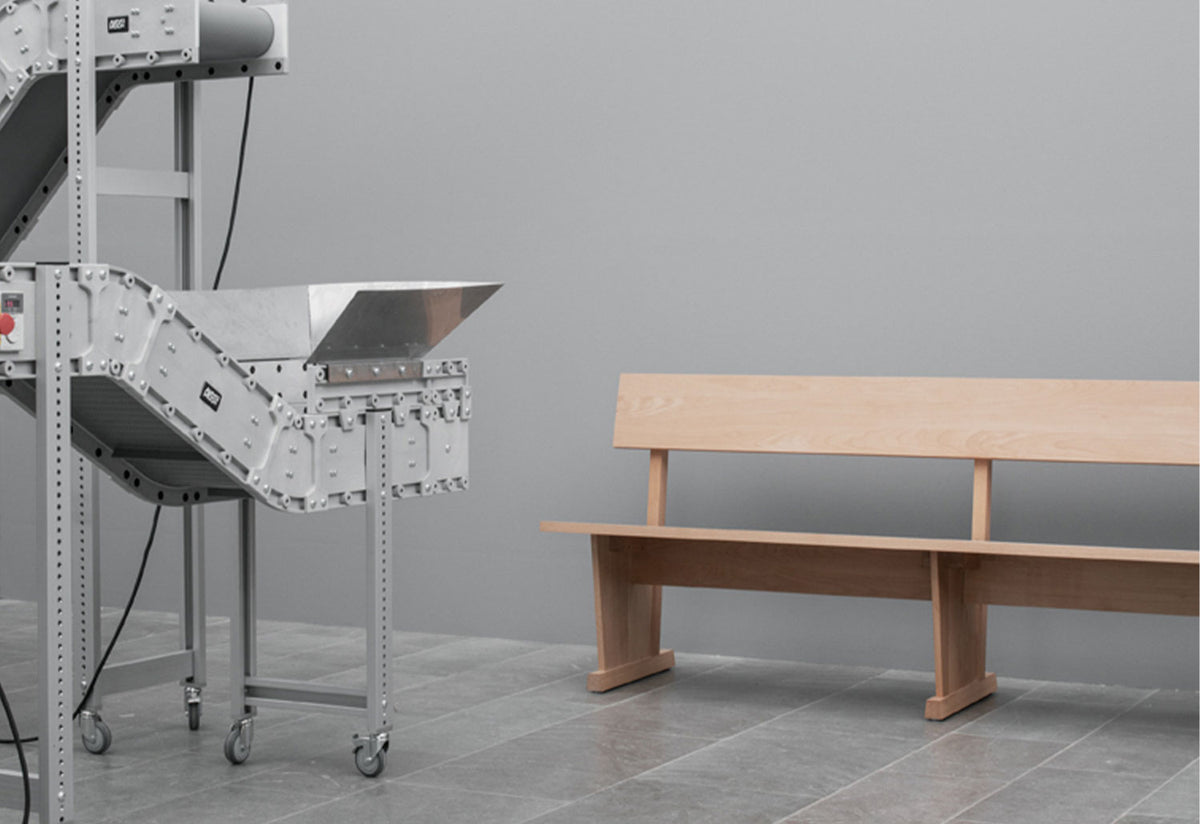 Silent Bench, Chris martin, Massproductions