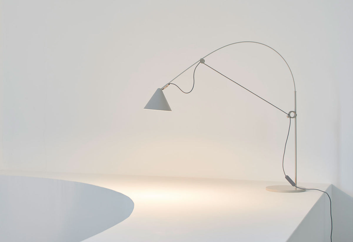 Ayno Table Lamp, Stefan diez, Midgard